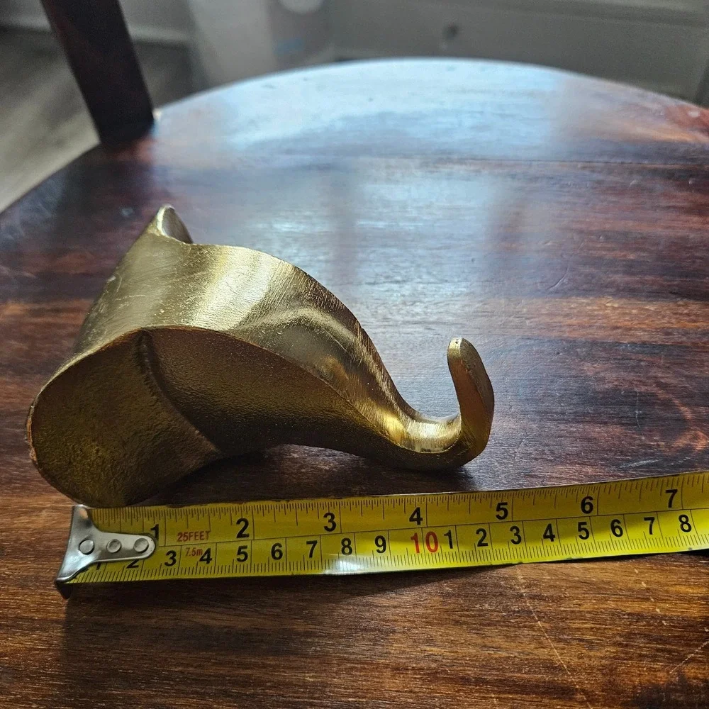 Metal Gold‎ tone Elephant head Wall Hook Minimalist home décor